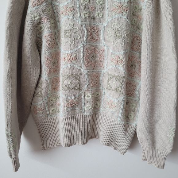 Vintage Jeanne Pierre Floral Embroidered Oversized Mock Neck Pullover Sweater - Picture 5 of 12